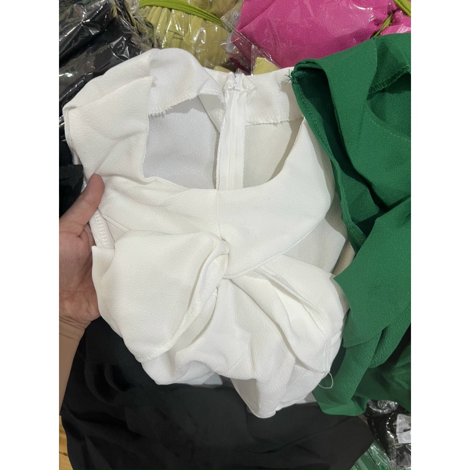 đầm xốp ngắn chữ A kiểu chéo ngực hở vai