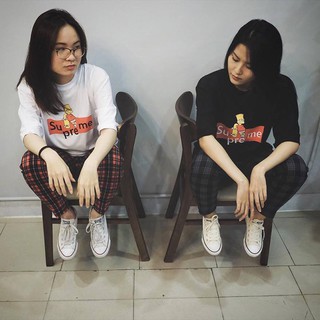 Áo thun tay lỡ simson màu đen
