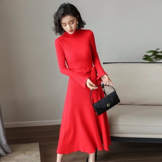 Váy hoạ tiết
