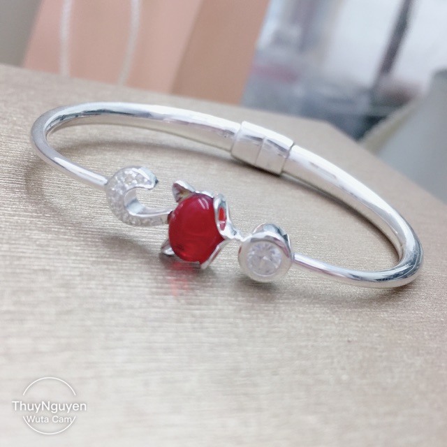 Vòng tay hồ ly đá đỏ nhân tạo bạc chuẩn mẫu dày dặn