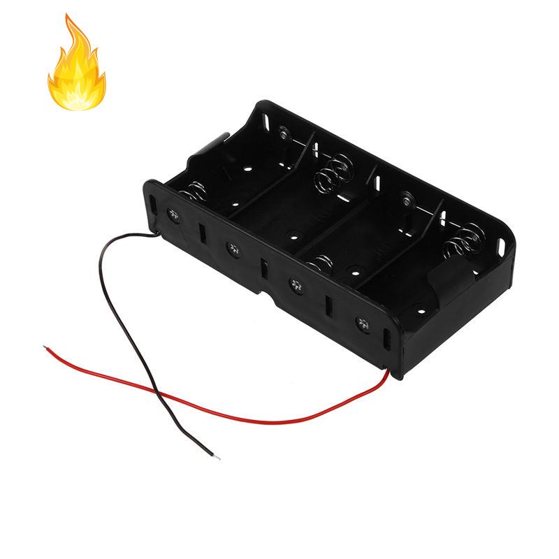 Hộp đựng pin 4x1.5V D có kẹp lò xo tiện dụng