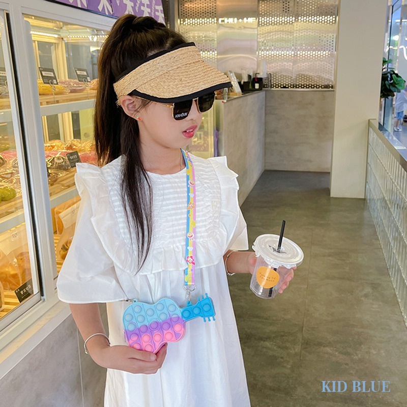 Túi Đeo Chéo Vai Bằng Silicon Hình Cây Kem Mini Dễ Thương Dành Cho Bé Gái