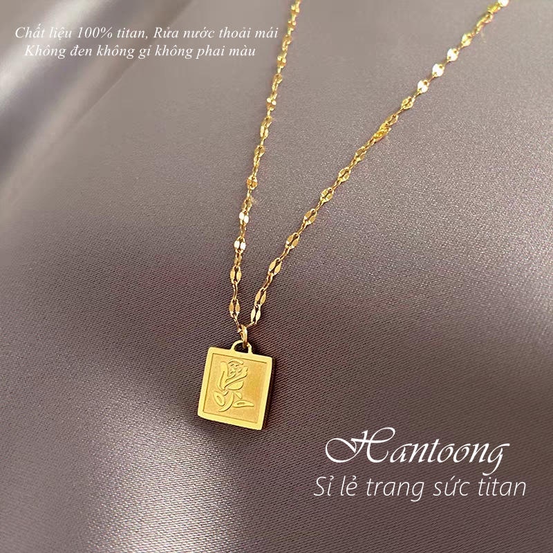 Dây chuyền titan nữ không gỉ mặt vuông hình hoa hồng phong cách thời trang sang trọng cổ điển mẫu mới 2022