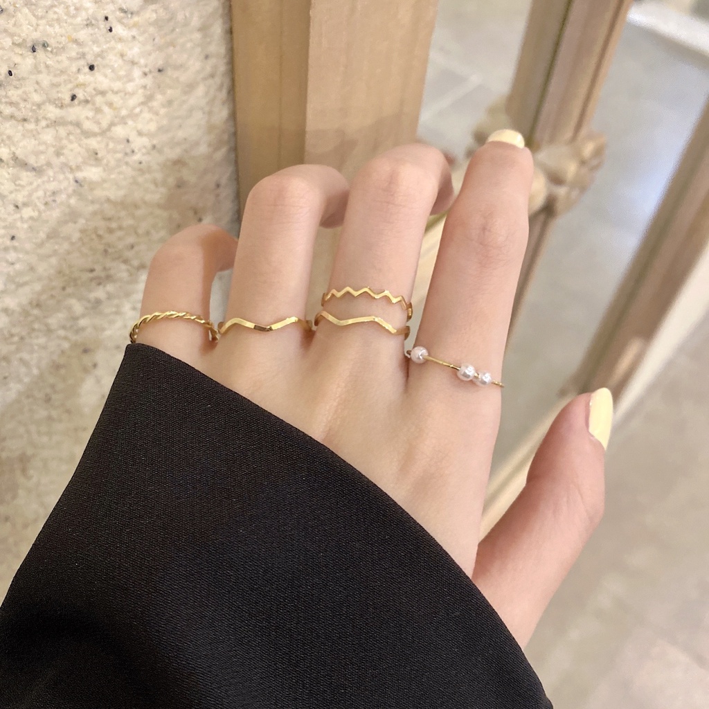 Bộ nhẫn mạ vàng đính ngọc trai nhân tạo phong cách cổ điển