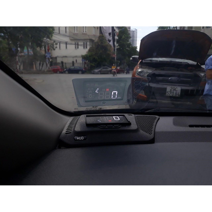 Honda Civic, Honda City hiển thị tốc độ kính lái theo xe