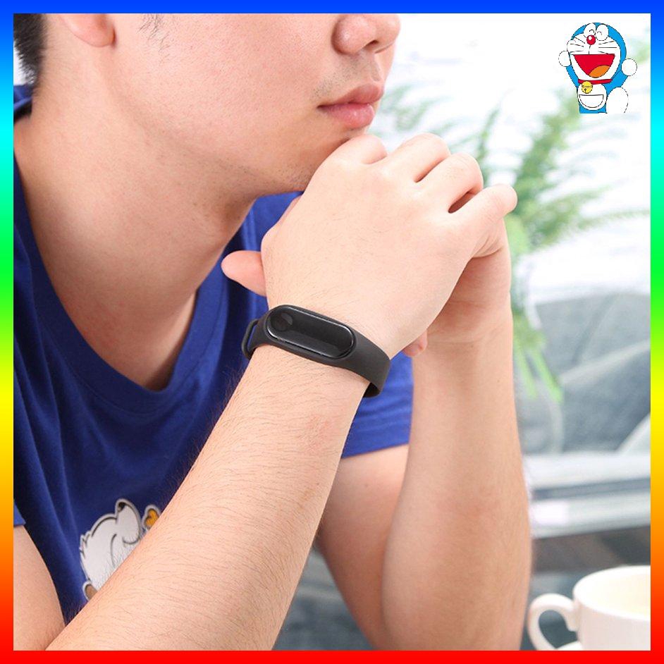 ⚡Màn hình OLED 4.0 chống nước Vòng đeo tay thông minh với Pedometer Watch màu đen