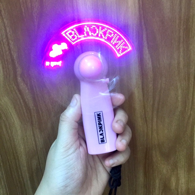 Quạt đèn led BlackPink