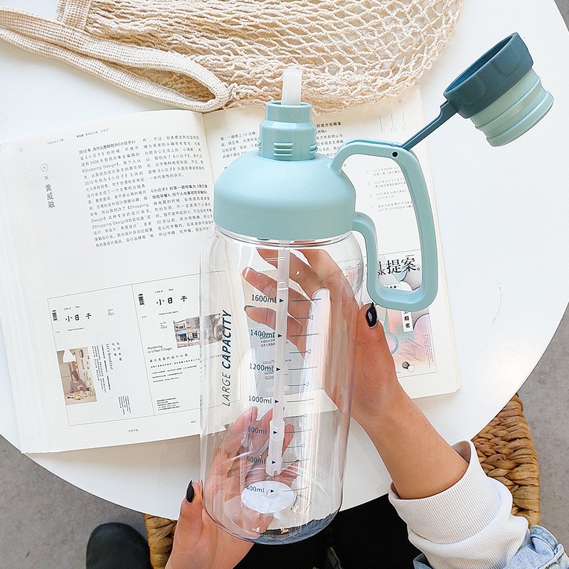 Bình nước 1800 ml có tay cầm Tặng kèm ống hút ❤️RẺ VÔ ĐỊCH❤️ Bình nước 1 lít 8 siêu to khổng lồ | BigBuy360 - bigbuy360.vn