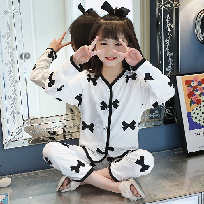 Bộ Đồ Ngủ Tay Dài Chất Cotton Thời Trang Xinh Xắn Cho Bé Gái