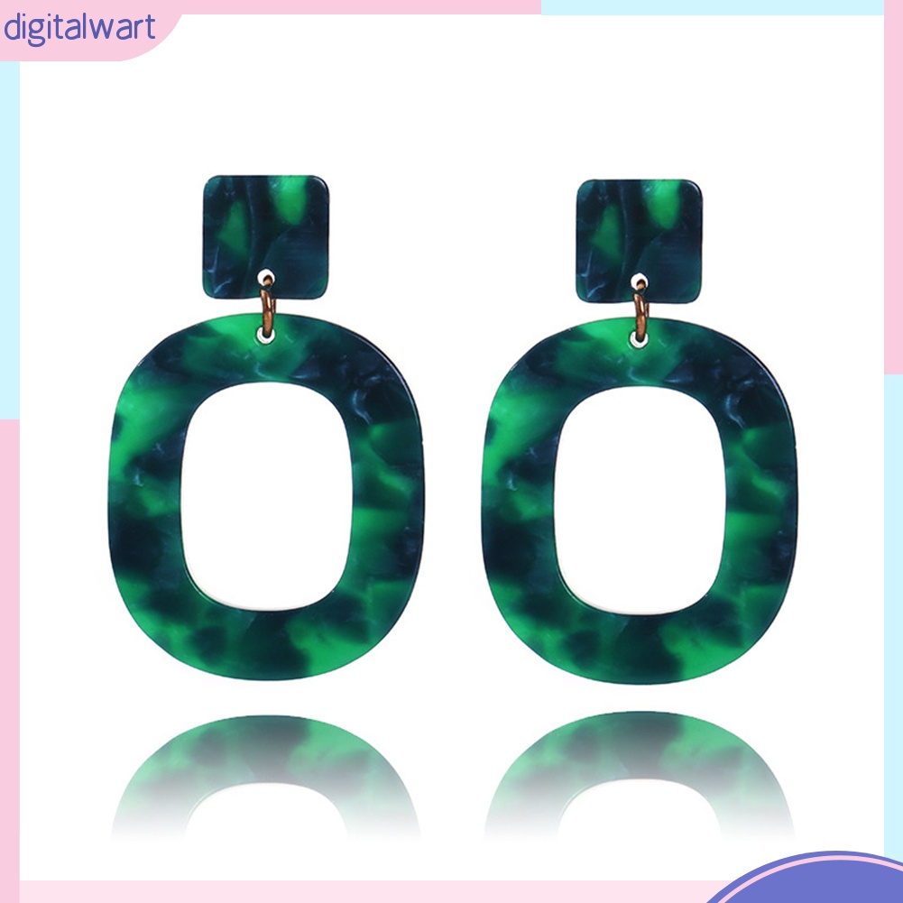 Khuyên tai dáng tròn rỗng phong cách thời trang cho nữ