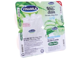 Sữa chua ăn Vinamilk (lốc 4 hộp)