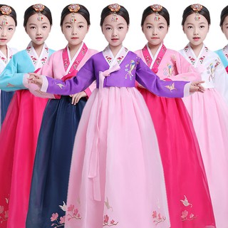 Hanbok thêu hoa cho bé gái-có size cho người lớn.
