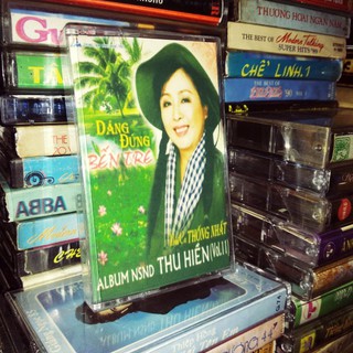 2 băng cassette NSND Thu Hiền