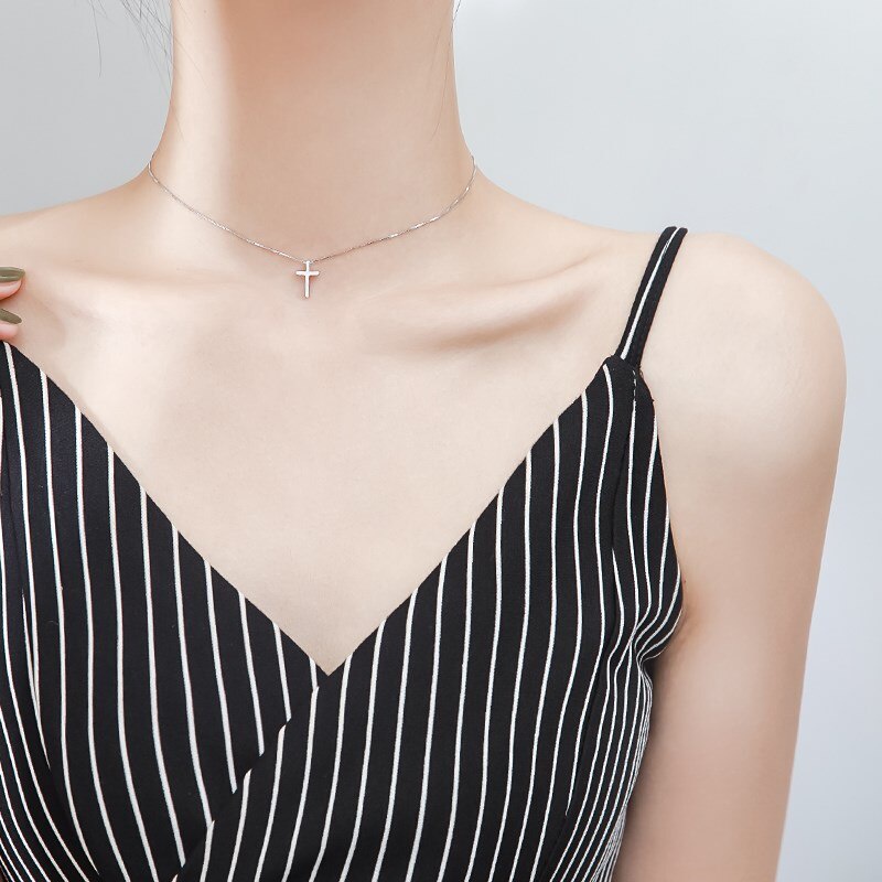 Vòng cổ mặt hình thánh giá thời trang cho nữ