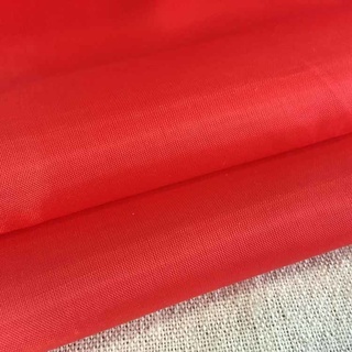 Vải Lụa Polyester Màu Đỏ Dùng Trang Trí Tiệc Cưới