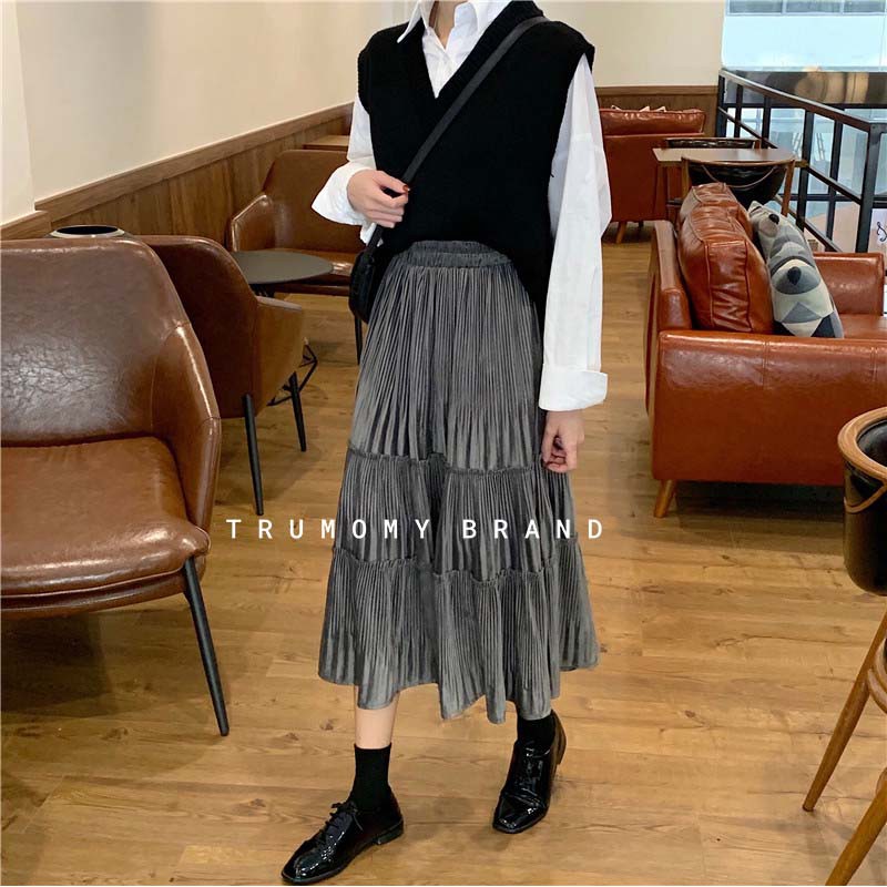 Chân váy nhung xếp ly xòe dài Vintage Quảng Châu phối 2 viền bèo, cạp cao, lưng thun, dài qua gối - Trumomy | BigBuy360 - bigbuy360.vn