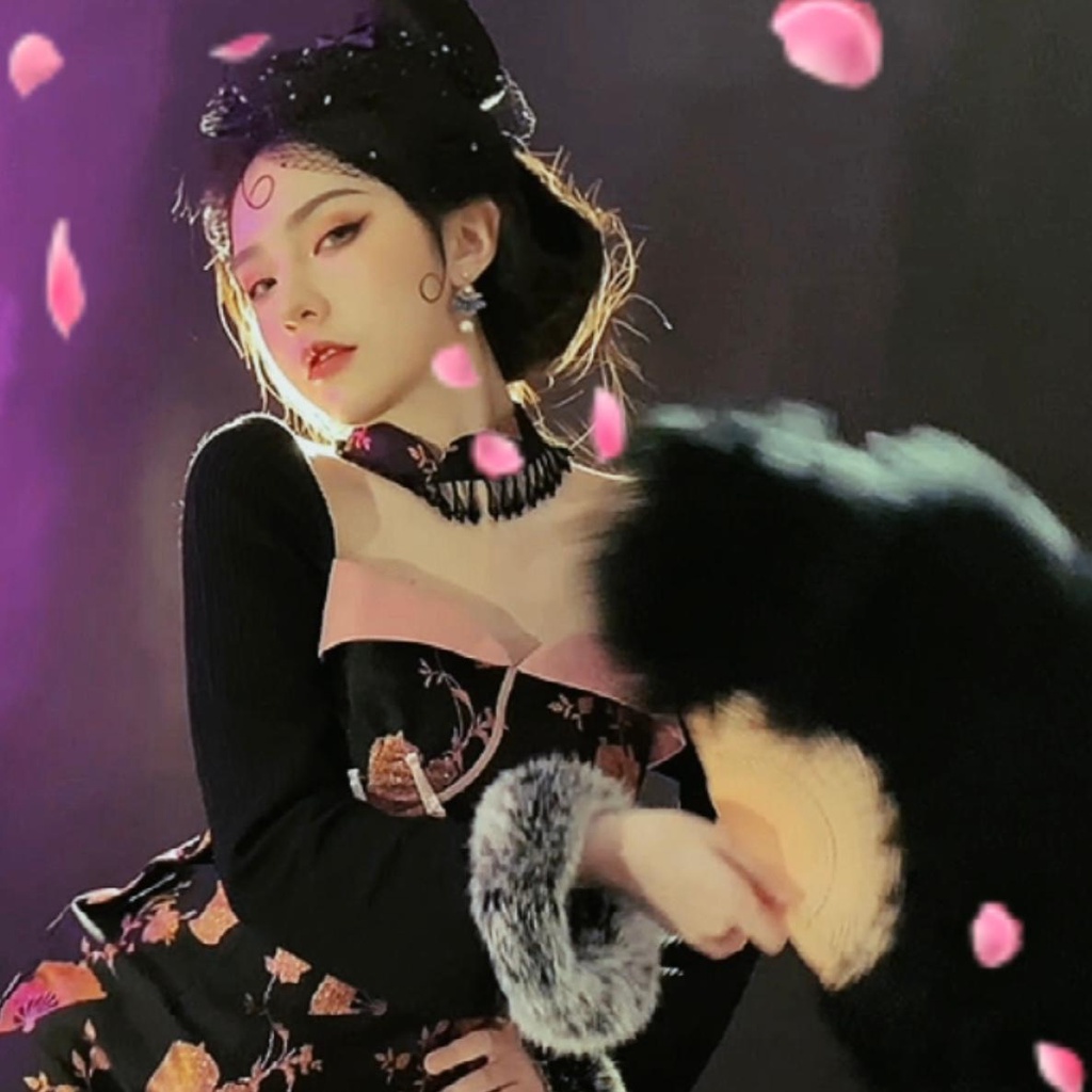 Quạt lông vũ cosplay 2 mặt mềm mại và sang chảnh, đạo cụ chụp ảnh, phụ kiện chụp ảnh hóa trang quý phái