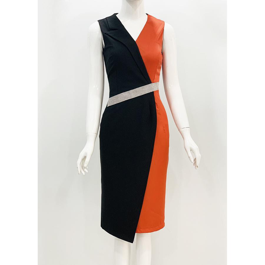 GOTI - Hình Thật - Đầm Ôm Dự Tiệc Trung Niên Kiểu Xẻ Tà Đắp Chéo Phối Màu Đính Cườm 3070