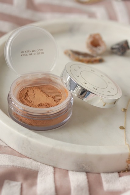 Phấn phủ Becca Hydra-Mist Setting Powder | BigBuy360 - bigbuy360.vn