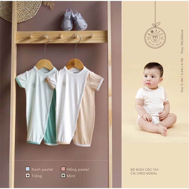 Bộ body cài chéo cho bé.