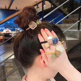 Cột tóc Hàn Quốc Retro dành cho cô gái có cá tính