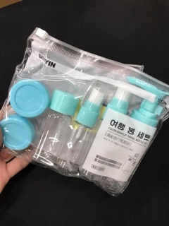 Bộ chiết mỹ phẩm 6 món tiện dụng