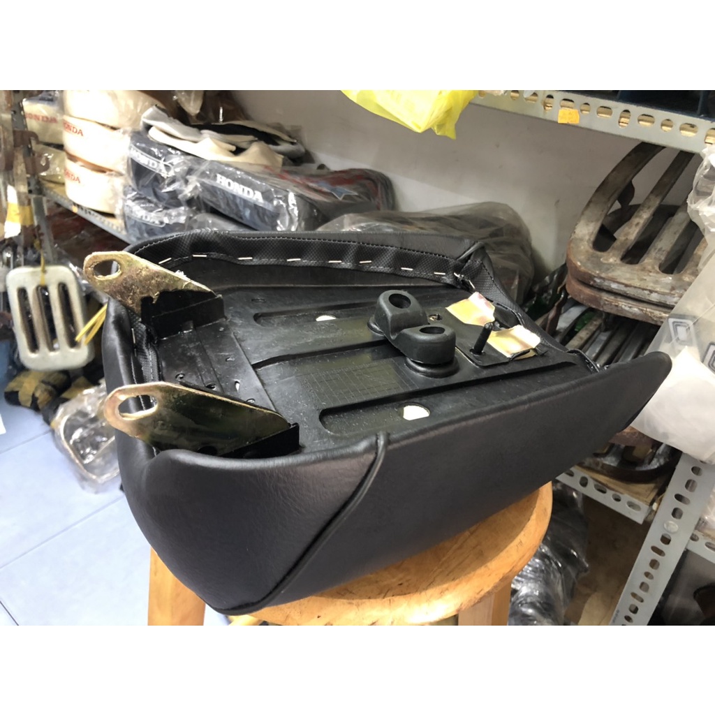 Honda 67: Yên rời mẫu cd50 cho anh em dọn xe 67-Cd-CL...