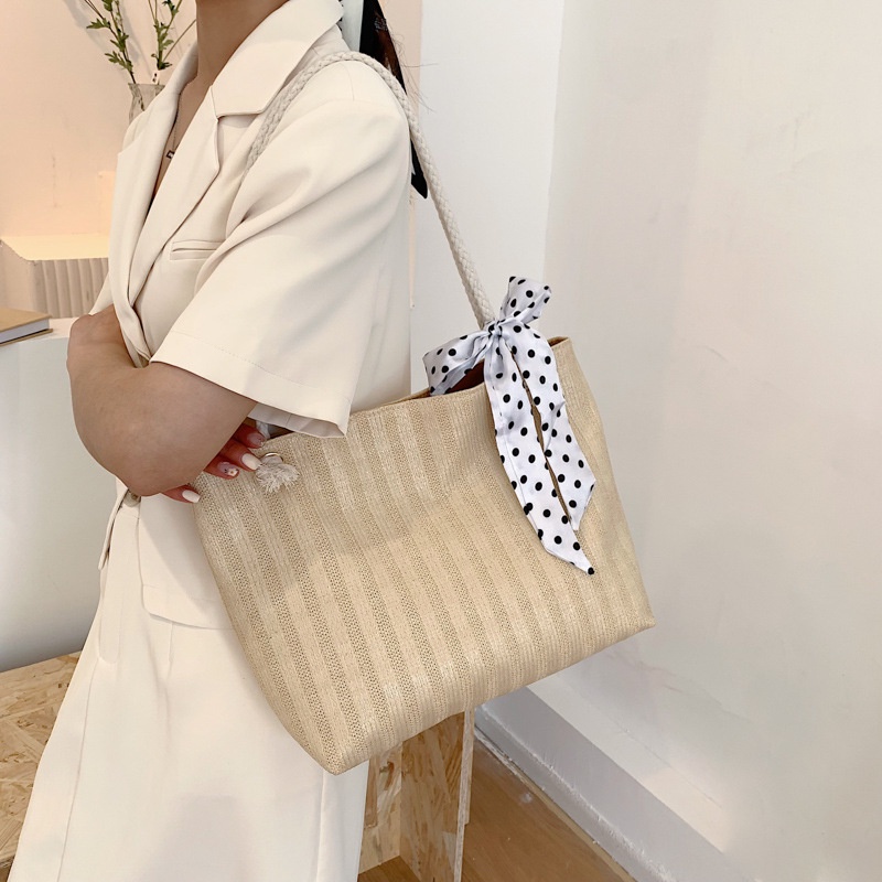 Túi Xách Đan Lát Thời Trang Nữ Tính