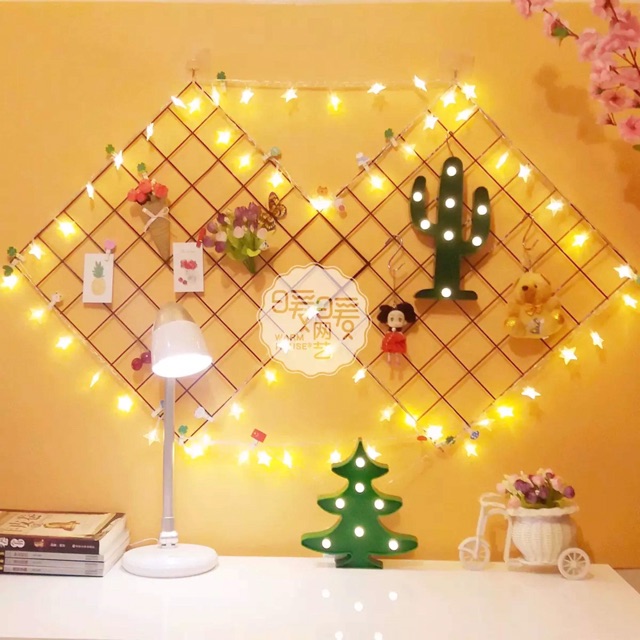 2 LƯỚI SẮT 35x45cm + 1 GIỎ SẮT TRANG TRÍ SIÊU HOT. Tặng kèm 4 móc dính và 10kepj gỗ