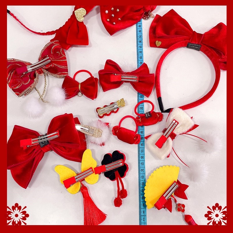 Bờm tóc đỏ xinh xắn cho bé diện Noel và Tết