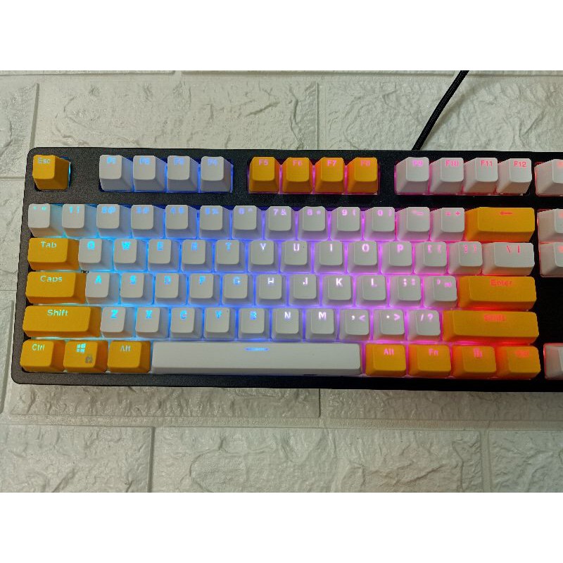 Phím Cơ Edra 3104 RGB Blue switch keycap bpt mix 2 màu trắng vàng