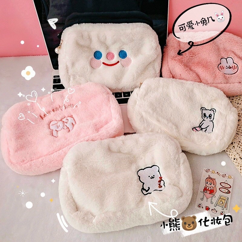 Túi đựng mỹ phẩm đồ dùng tiện ích.