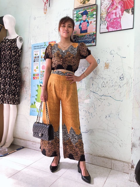 BỘ LANH CROPTOP TAY PHỒNG ỐNG RỘNG TÔN DÁNG.