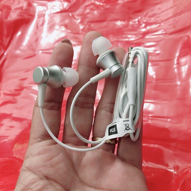 Tai nghe Xiaomi jack 3.5 nghe nhạc cực hay