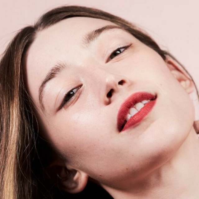 Son Glossier Generation G