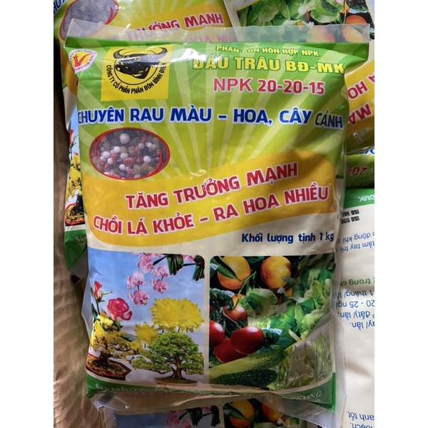 Phân bón NPK Đầu Trâu 20-20-15 gói 1kg chuyên dùng cho Hoa &amp; Cây Kiểng