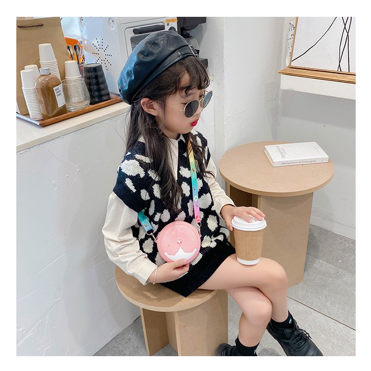 Túi đeo chéo thời trang Hàn Quốc hình tròn silicon cho bé gái Dương Kids