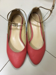 THANH LÝ giày 50k, size 37