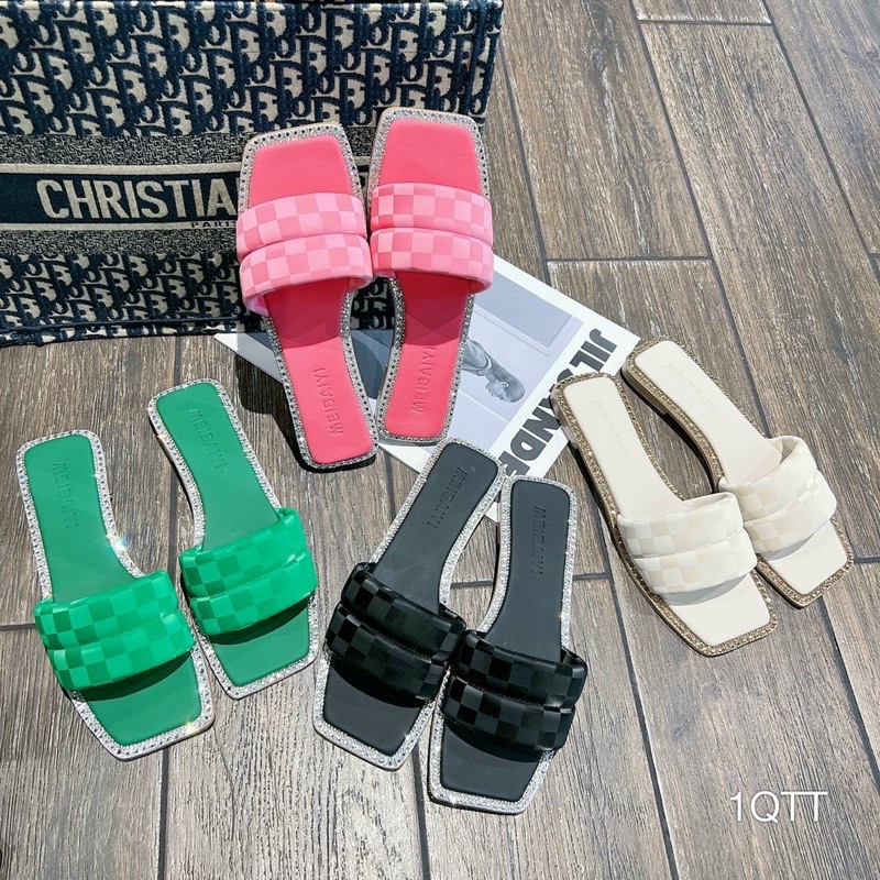 Dép phối caro viền đá