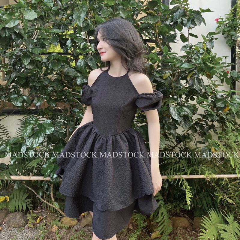 VÁY CỔ YẾM Xốp TAY BỒNG HOA THỊ HAI TẦNG BỒNG XOÈ CÔNG CHÚA ❤️ Váy đi biển, dự tiệc, sinh nhật madstock