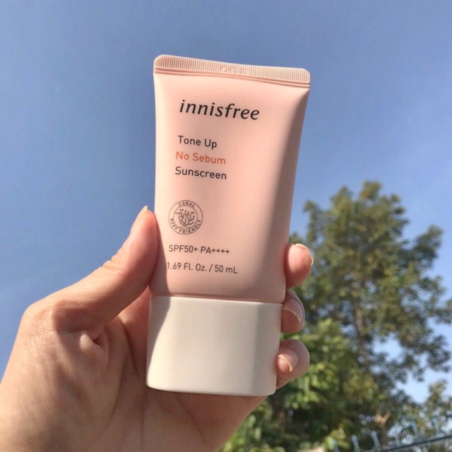 Kem Chống Nắng Nâng Tone Innisfree Tone Up No Sebum Sunscreen SPF50+/Pa+++