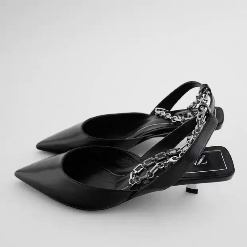 ORDER -ZR giày mũi nhọn tag kim loại gót thấp 4cm 35-41