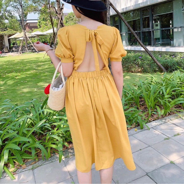 Váy đũi hở lưng