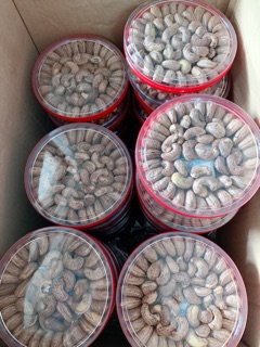 HẠT ĐIỀU RANG MUỐI hũ 500gr