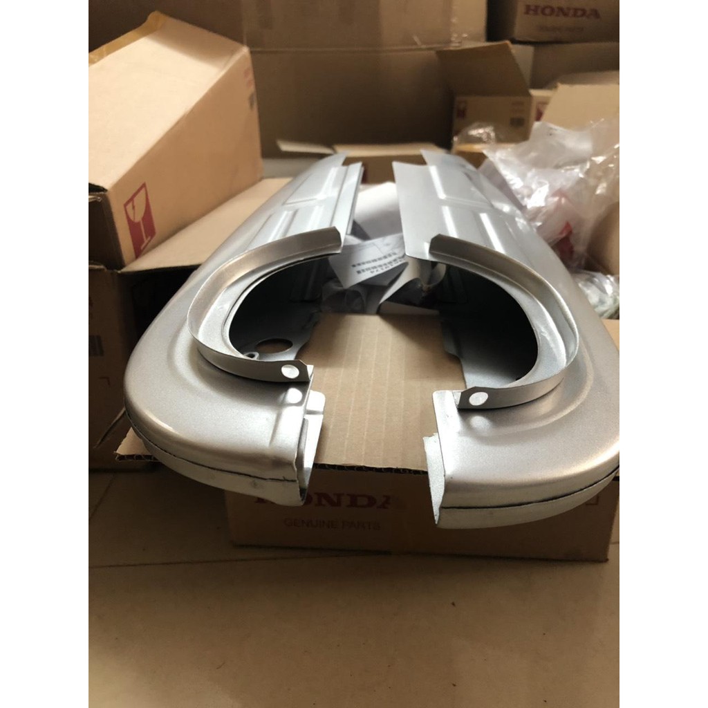 Càng sau xe dream thái