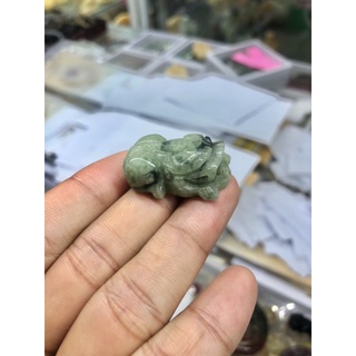 Mặt dây chuyền Tỳ Hưu phong thủy đá ngọc xanh