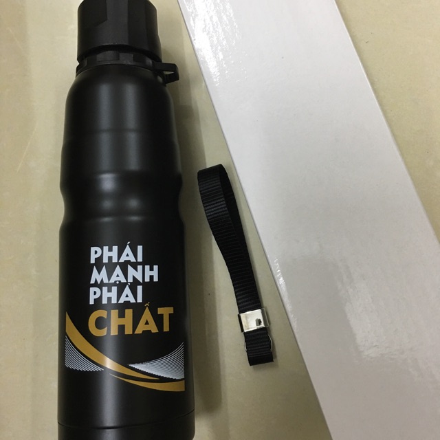Bình giữ nhiệt phái mạnh phải chất