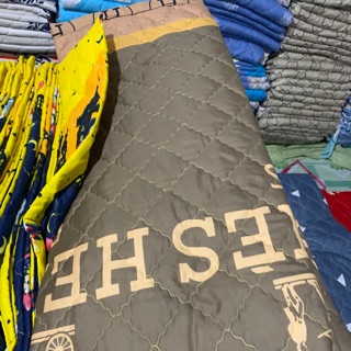 Chăn Thu Hè Được Chọn Mầu Kiểm Tra Hàng