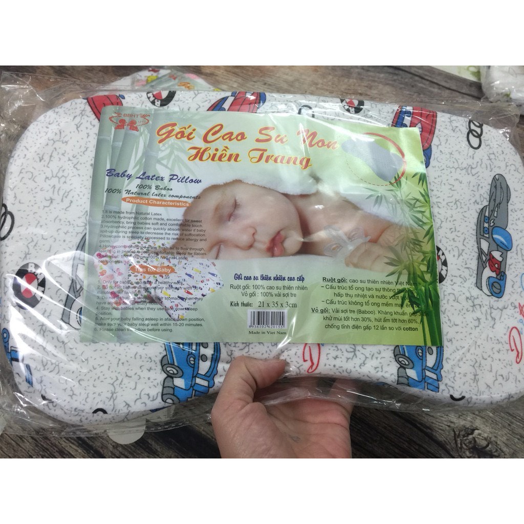 Gối cao su non Hiền Trang nền chống méo đầu trẻ sơ sinh, mềm mại, đàn hồi, bảo vệ đầu cho bé, vỏ ngoài cotton - My baby