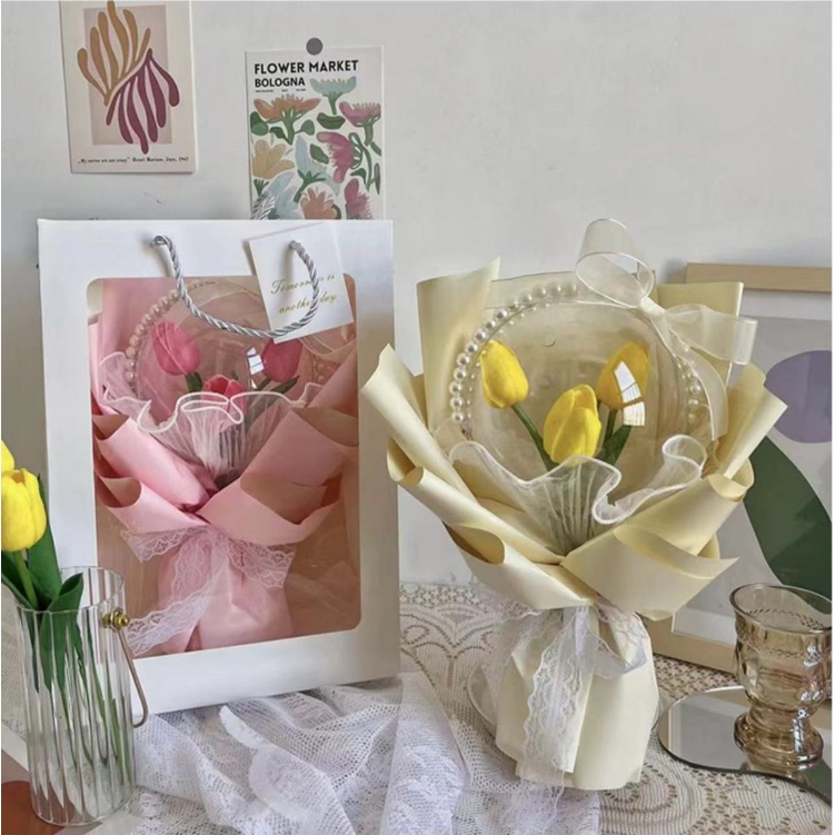 Bó Hoa Tulip Giả Xinh Xắn Dùng Làm Quà Tặng